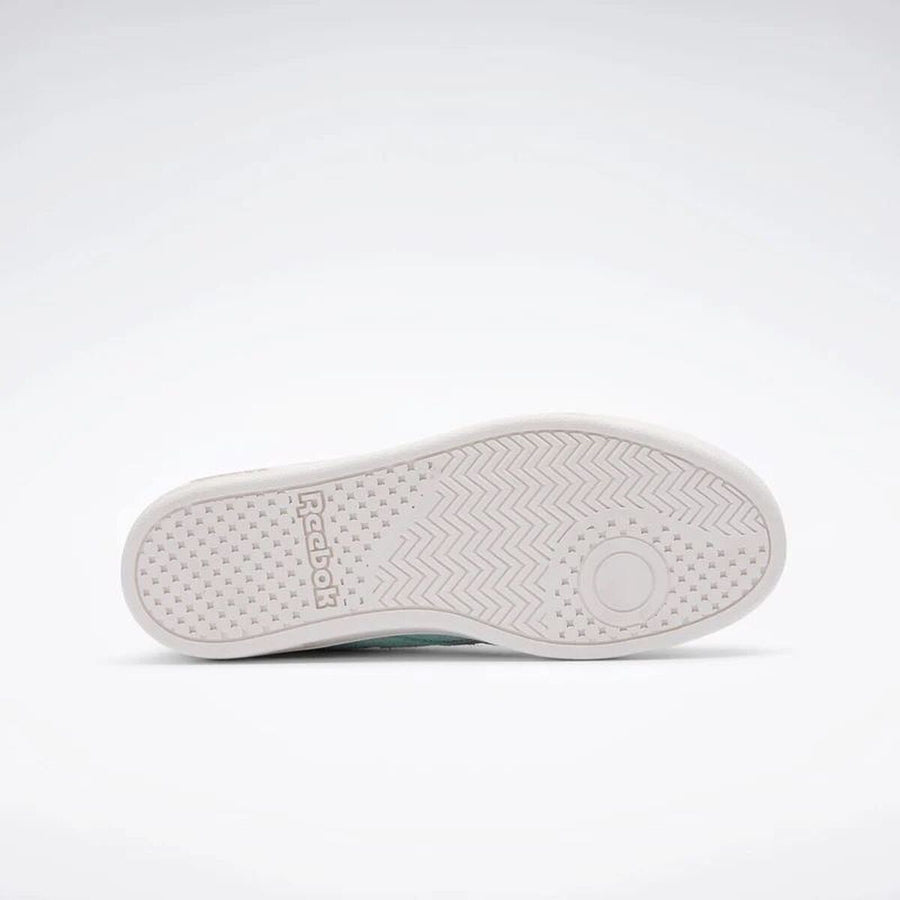 V2HEA2305AEA4104CAE5F2686BD192FB17CR7584265P3